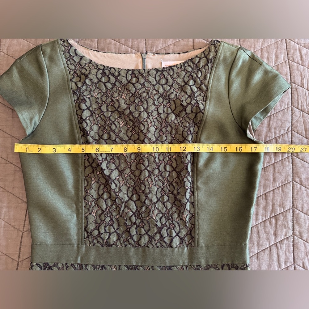 Tory Burch Elegant Olive Green Lace Sheath Dress Size 8 - Picture 6 of 9